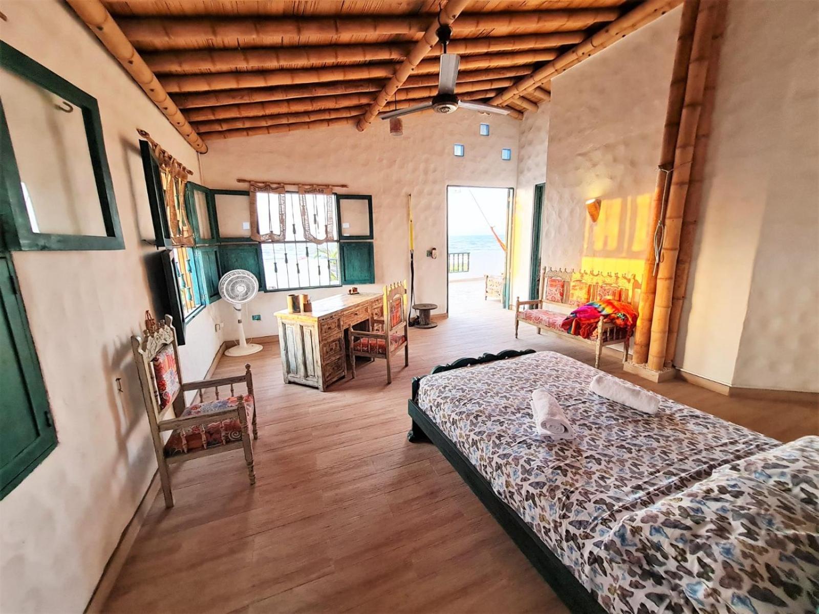 Eco-Hotel Chevere Beach Puebloviejo ภายนอก รูปภาพ