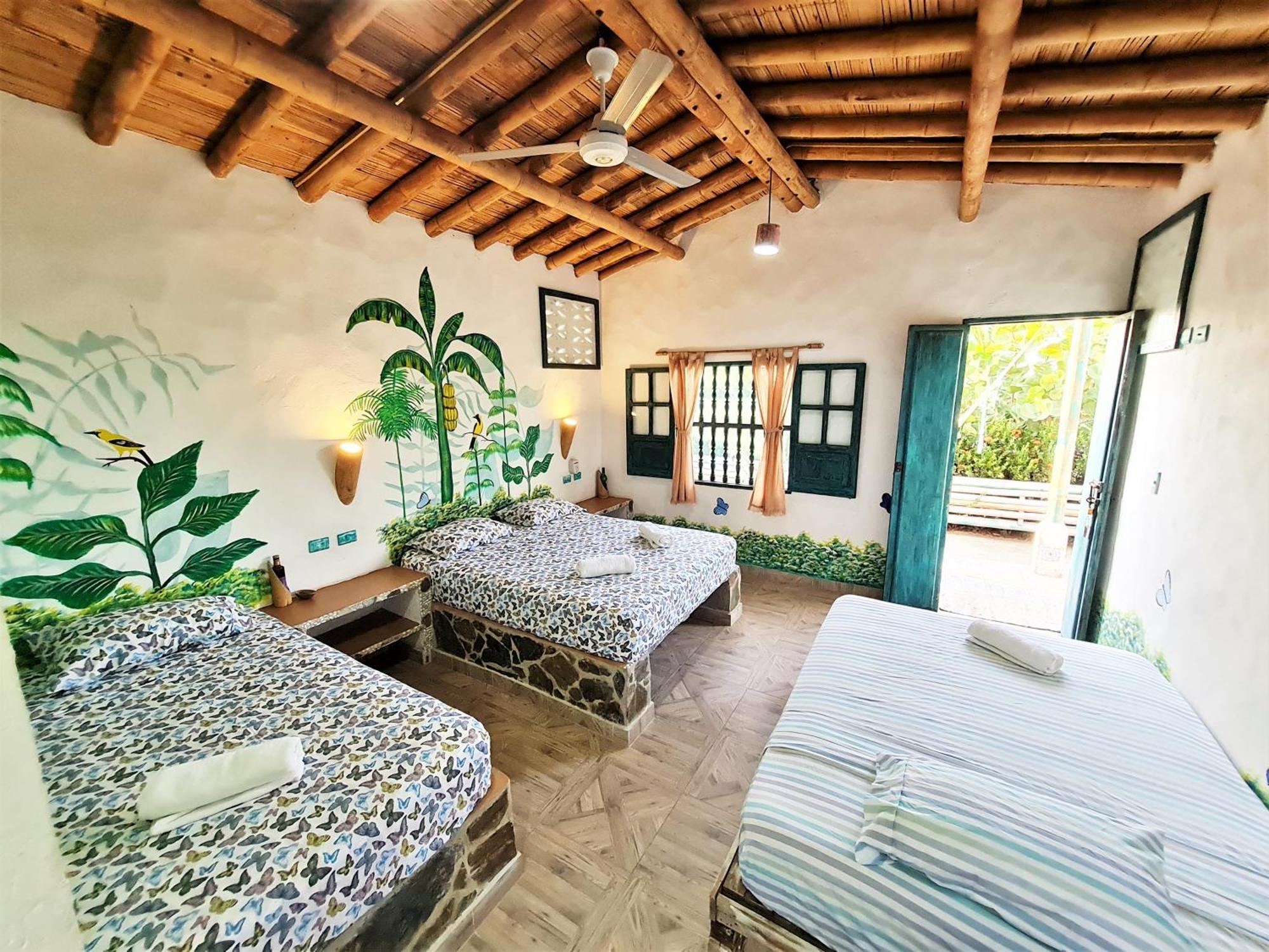 Eco-Hotel Chevere Beach Puebloviejo ภายนอก รูปภาพ
