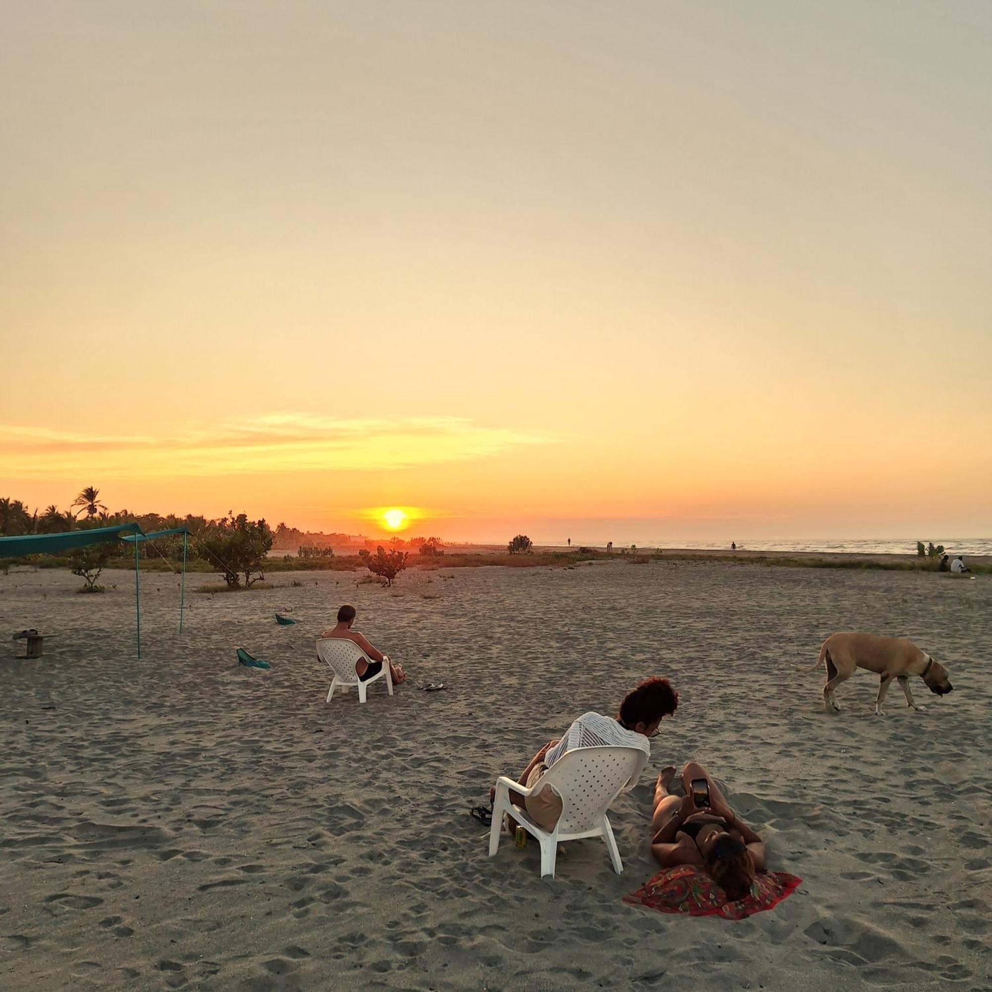 Eco-Hotel Chevere Beach Puebloviejo ภายนอก รูปภาพ