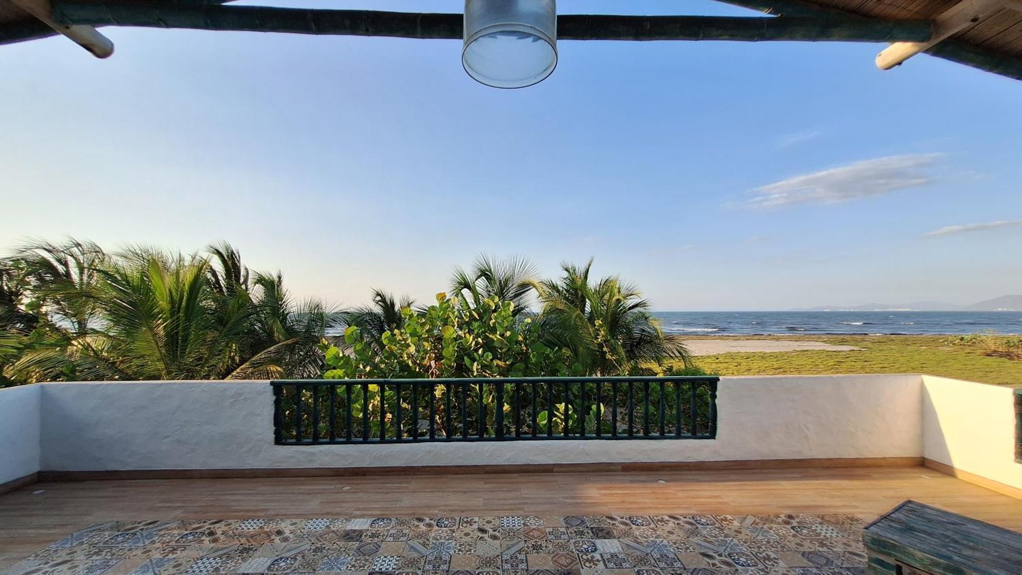Eco-Hotel Chevere Beach Puebloviejo ภายนอก รูปภาพ